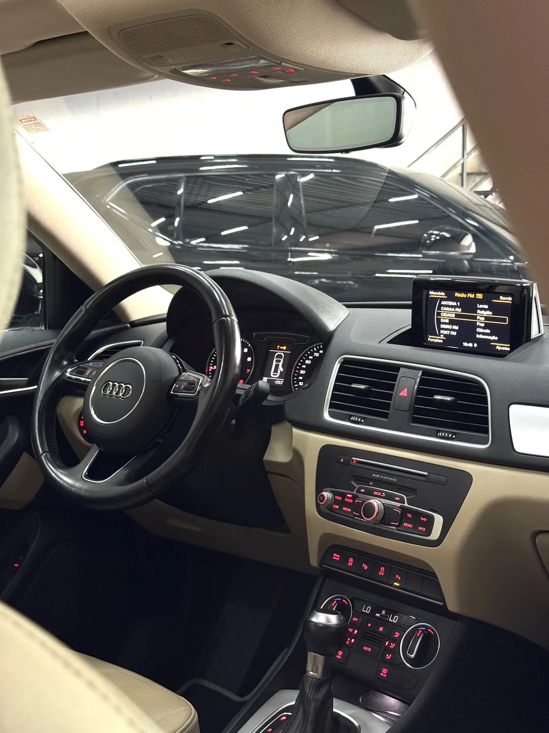 Audi Q3 2018, foto 6 de 7