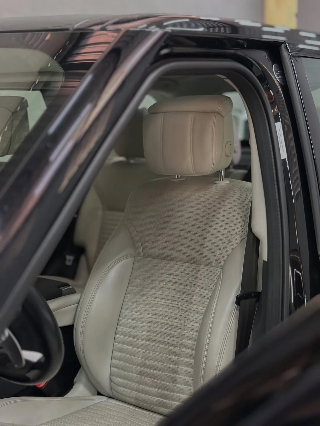 Land Rover Discovery 2022, foto 4 de 7