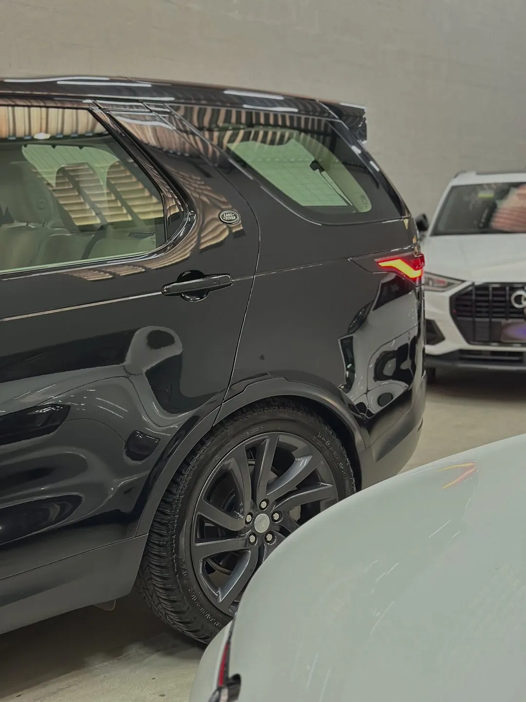 Land Rover Discovery 2022, foto 5 de 7