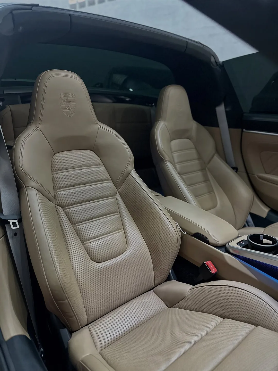 Porsche 911 2023, foto 4 de 7