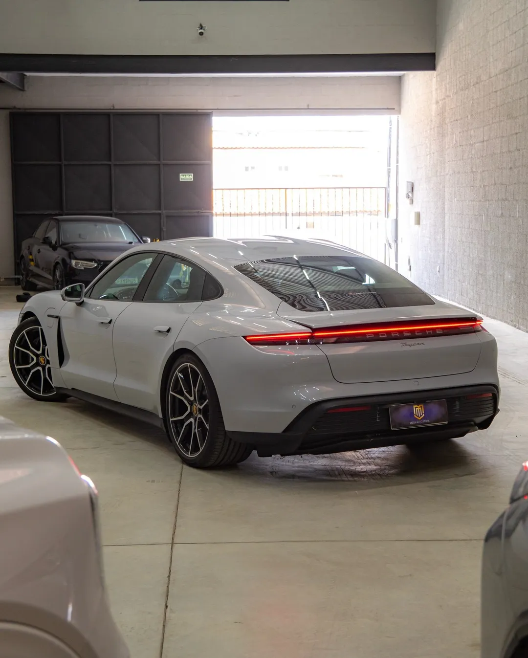 Porsche Taycan 2024, foto 2 de 7